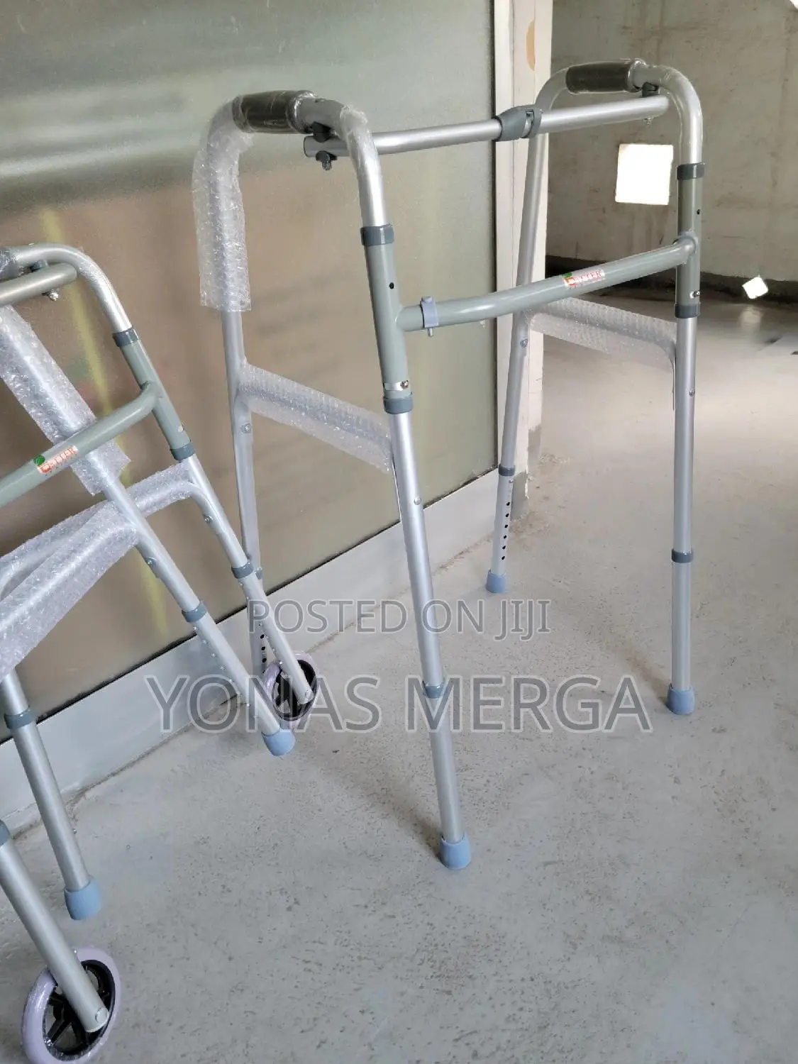 Walker Walker /Remaining Lightweight
Weight Capacity: 150kg