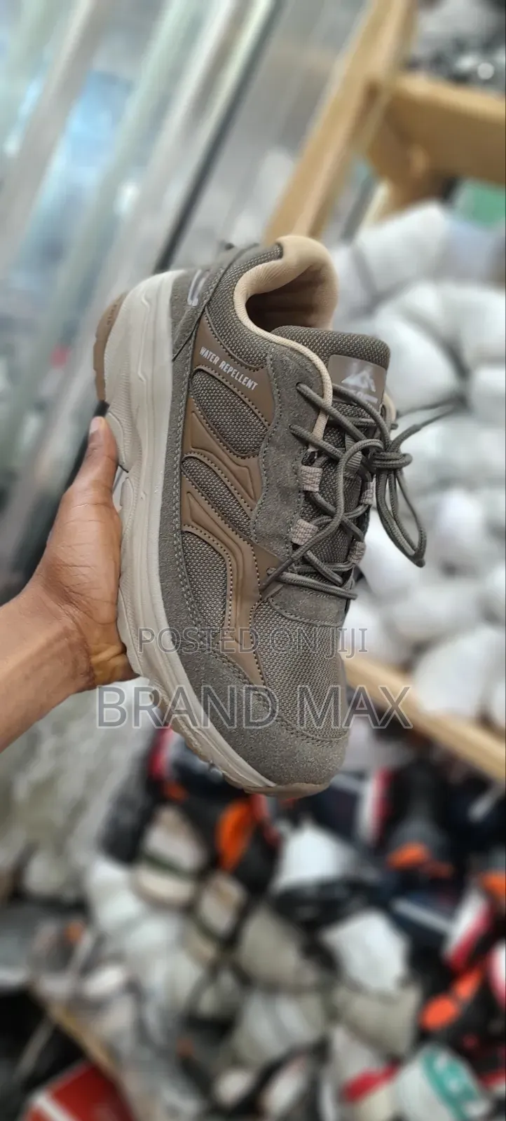 Skechers Water Repllent Premium Quality