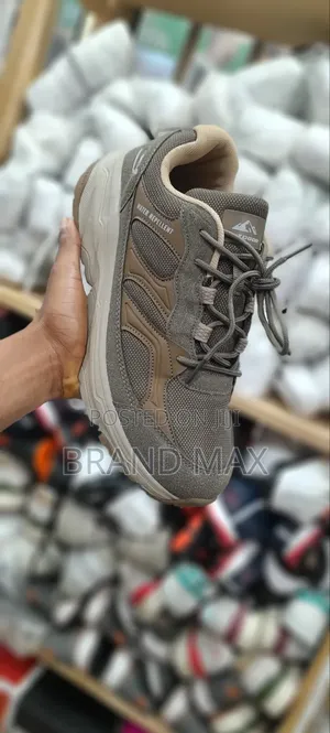 Photo - Skechers Water Repllent Premium Quality