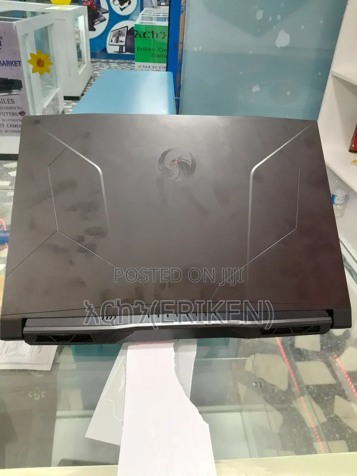 New Laptop MSI 16GB AMD Ryzen 7 SSD 512GB