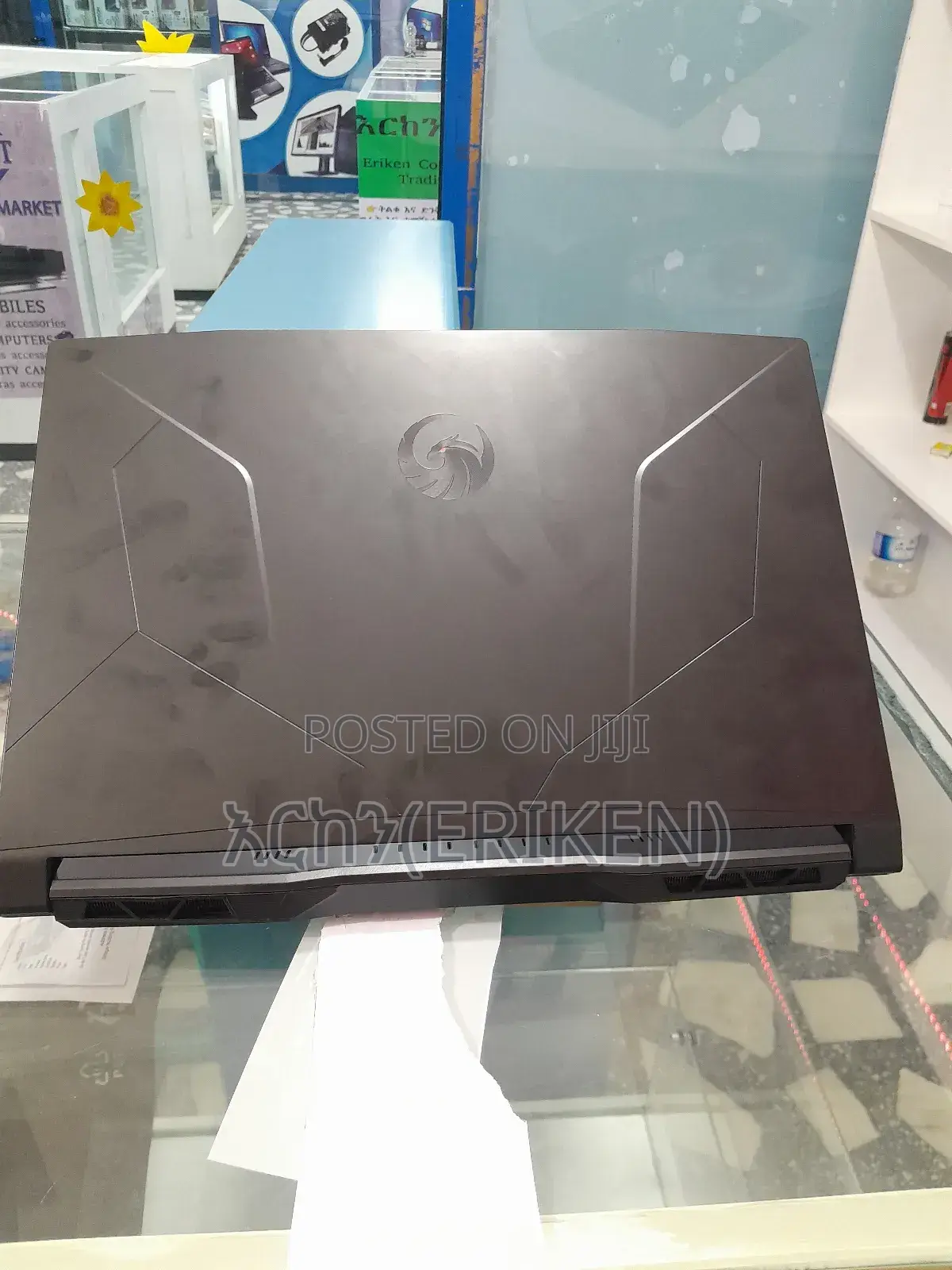 New Laptop MSI 16GB AMD Ryzen 7 SSD 512GB