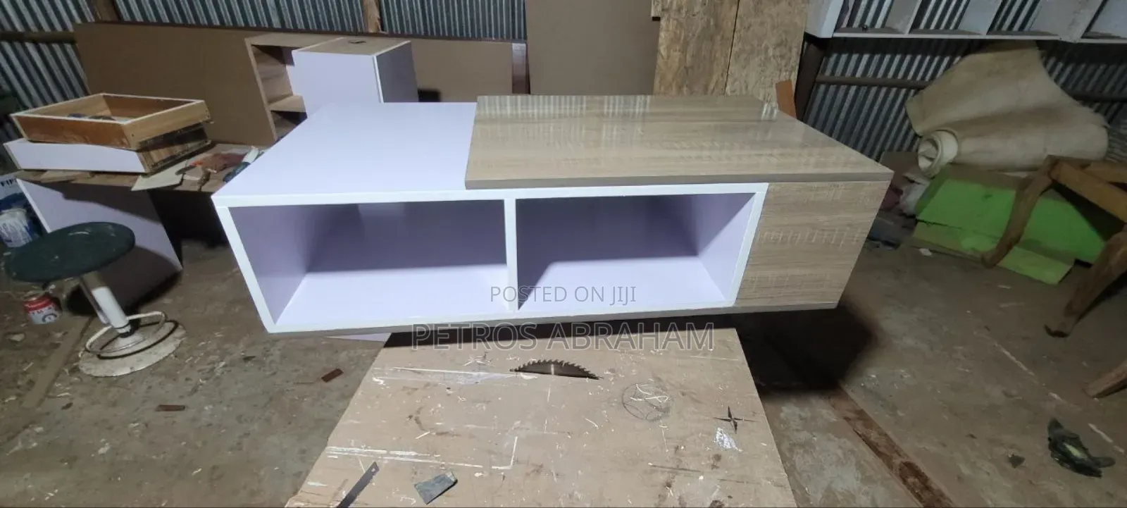 Smart Sofa Table
