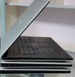 New Laptop Dell Precision 3520 32GB Intel Core I7 SSD 512GB