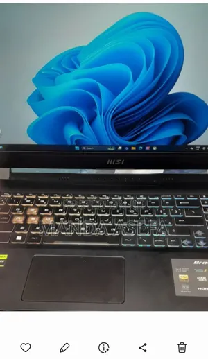New Laptop MSI 16GB AMD Ryzen 7 SSD 512GB