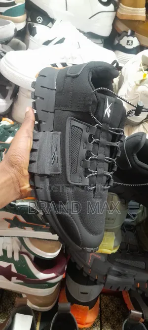 Reebok Sneakers Master Quality