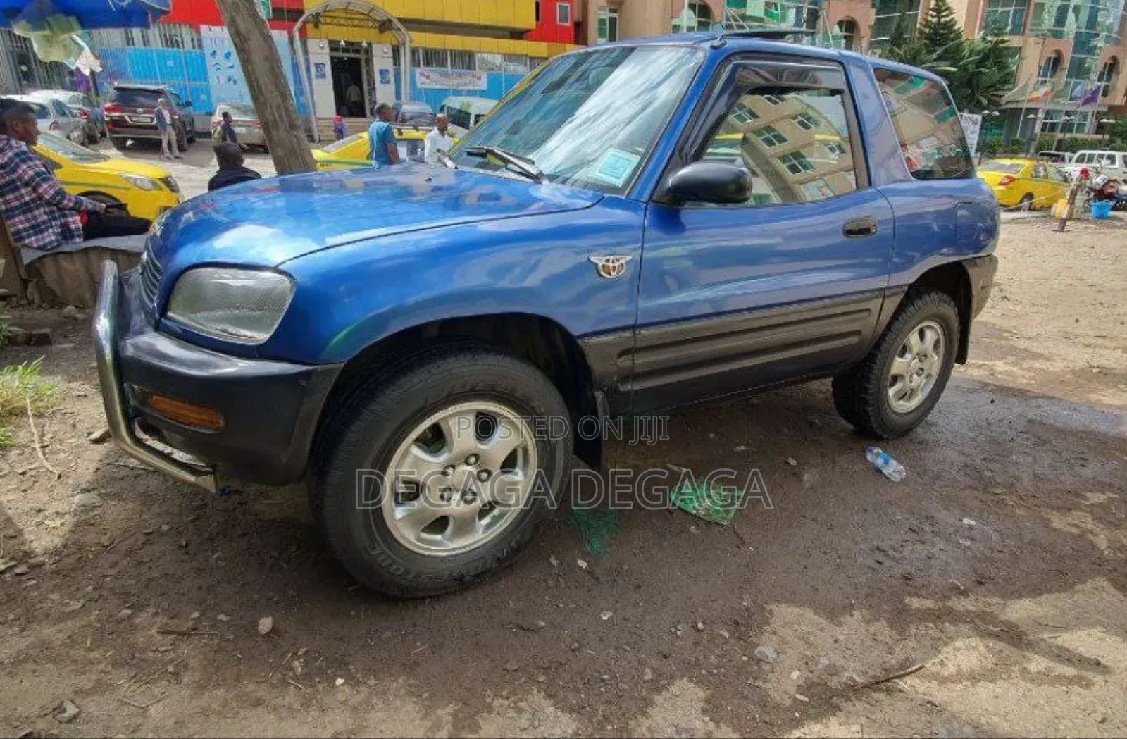 Toyota RAV4 Base FWD 1996 Blue