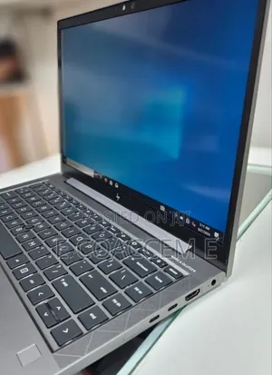 New Laptop HP 16GB Intel Core I7 SSD 512GB