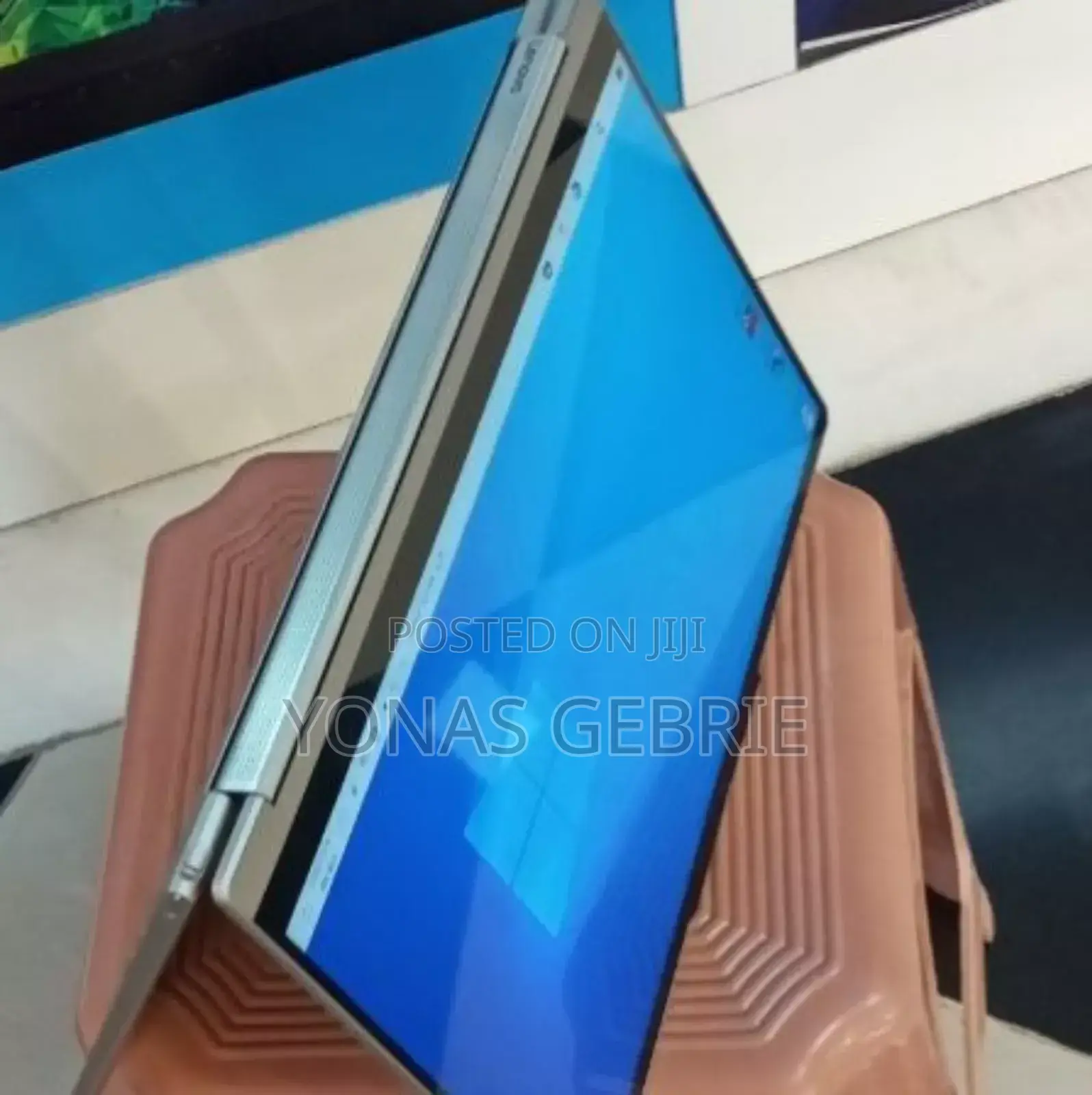 New Laptop Lenovo Yoga 9i 12GB Intel Core I7 SSD 512GB