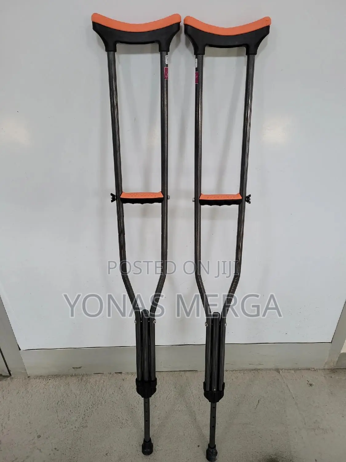 Crunch Underarm Pads,Great for Travel or Work,Silver,2 Count