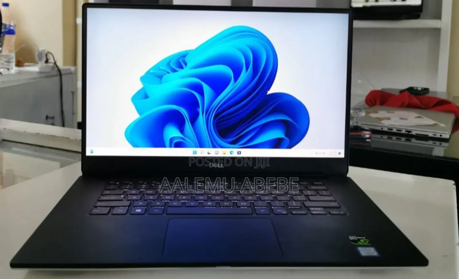 New Laptop Dell XPS 15 16GB Intel Core I7 SSD 512GB