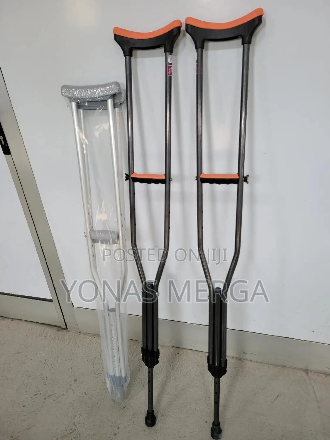 Crutches/ክራንች/Walking Device-Whether It Is Temporary Injury