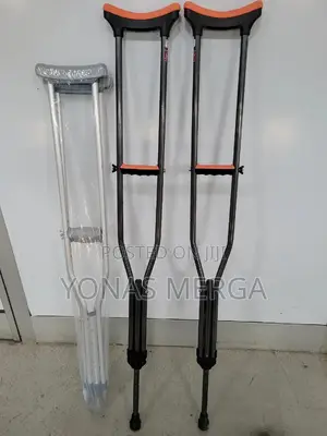 Photo - Crutche/Kranch Adults Crutches Are Suitable for Most People