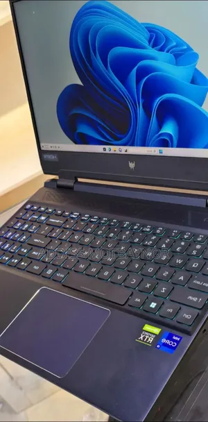 New Laptop Acer Predator Helios 300 16GB Intel Core Ultra 9 SSD 512GB