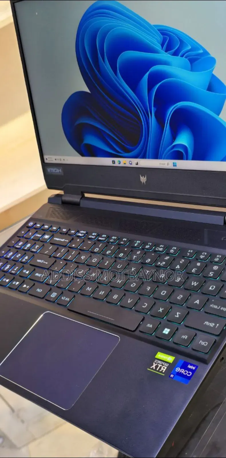 New Laptop Acer Predator Helios 300 16GB Intel Core Ultra 9 SSD 512GB