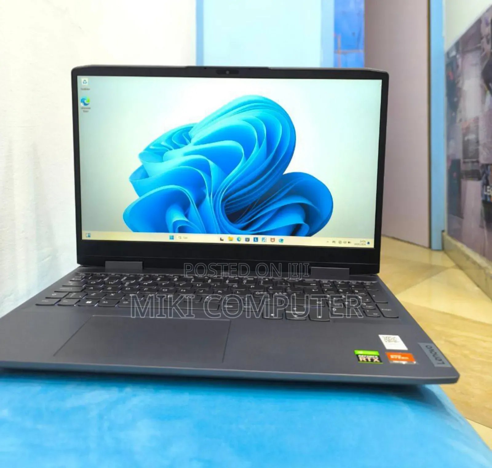 New Laptop HP Victus 15 16GB AMD Ryzen 7 SSD 512GB