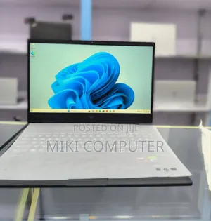 New Laptop HP Victus 15 16GB AMD Ryzen 7 SSD 512GB