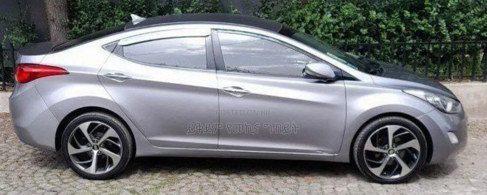 Hyundai Avante 2012 Silver
