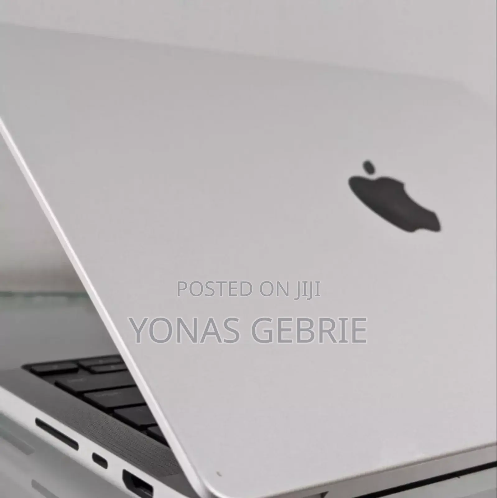 New Laptop Apple MacBook Pro M1 16GB Apple M1 Pro SSD 1T