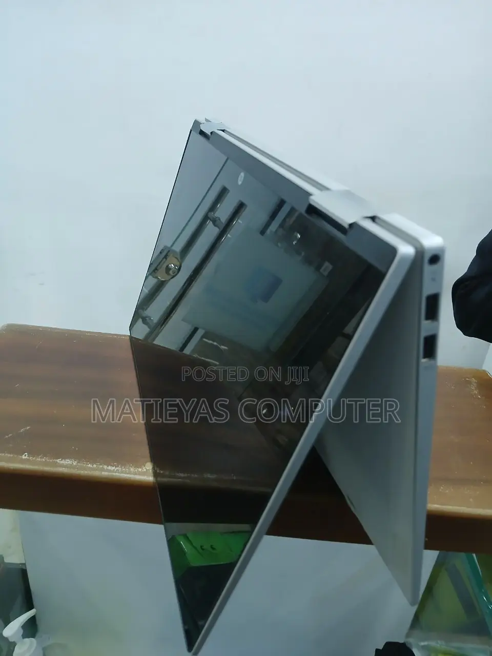 New Laptop HP Pavilion X360 8GB Intel Core I5 SSD 512GB