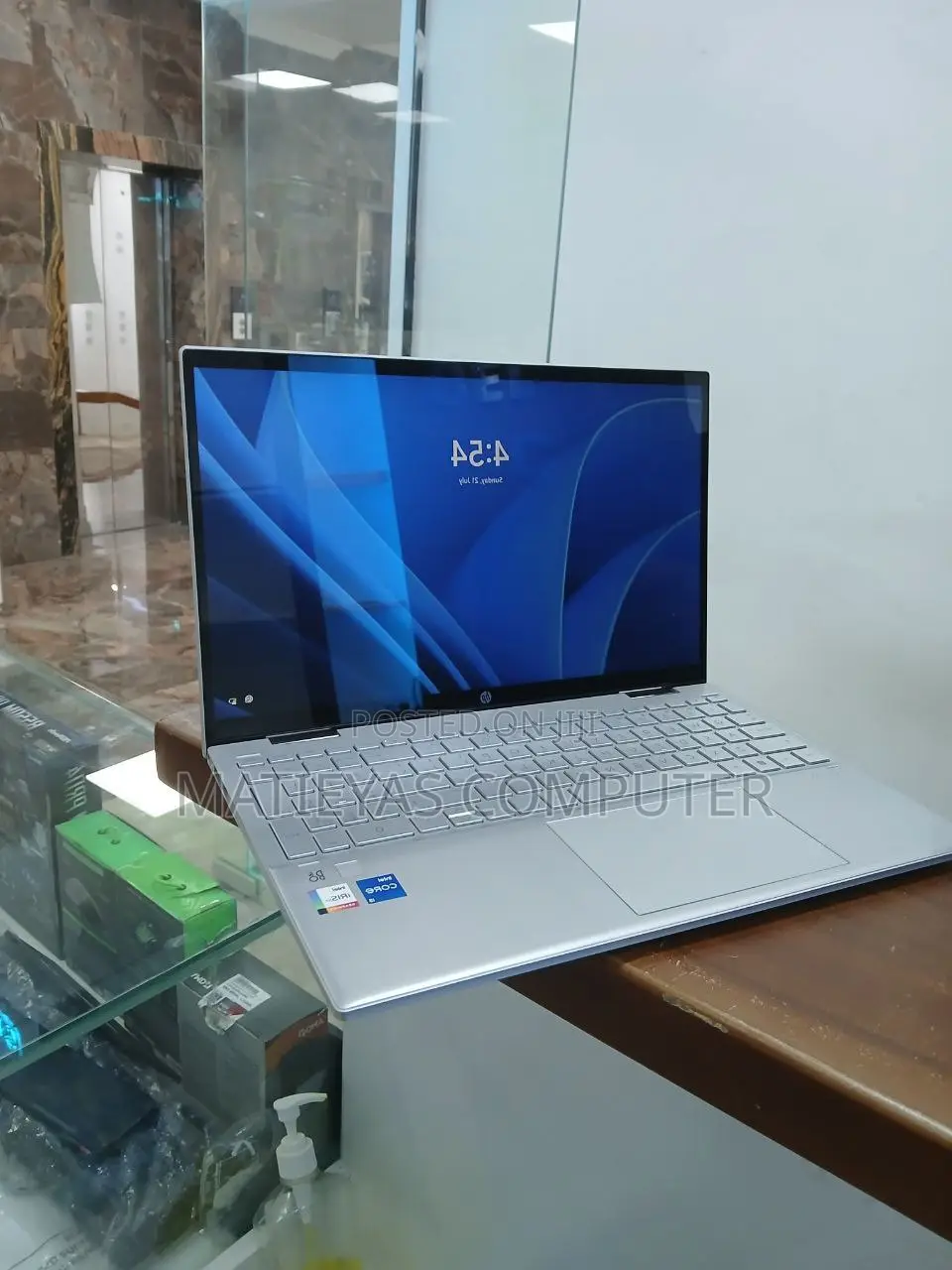 New Laptop HP Pavilion X360 8GB Intel Core I5 SSD 512GB