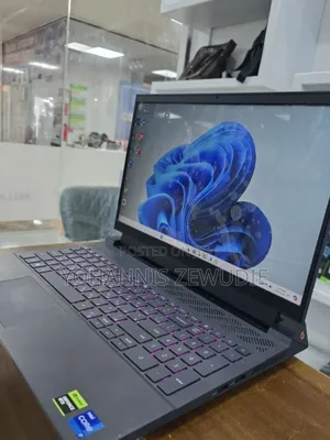 New Laptop Dell G15 5511 16GB Intel Core I7 SSD 1T