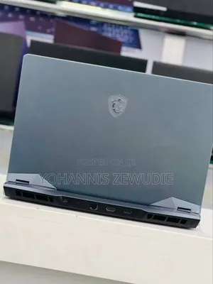 New Laptop MSI Raider GE76 12UGS 16GB Intel Core I7 SSD 1T