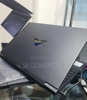 New Laptop HP Victus 16 8GB AMD Ryzen 5 SSD 512GB