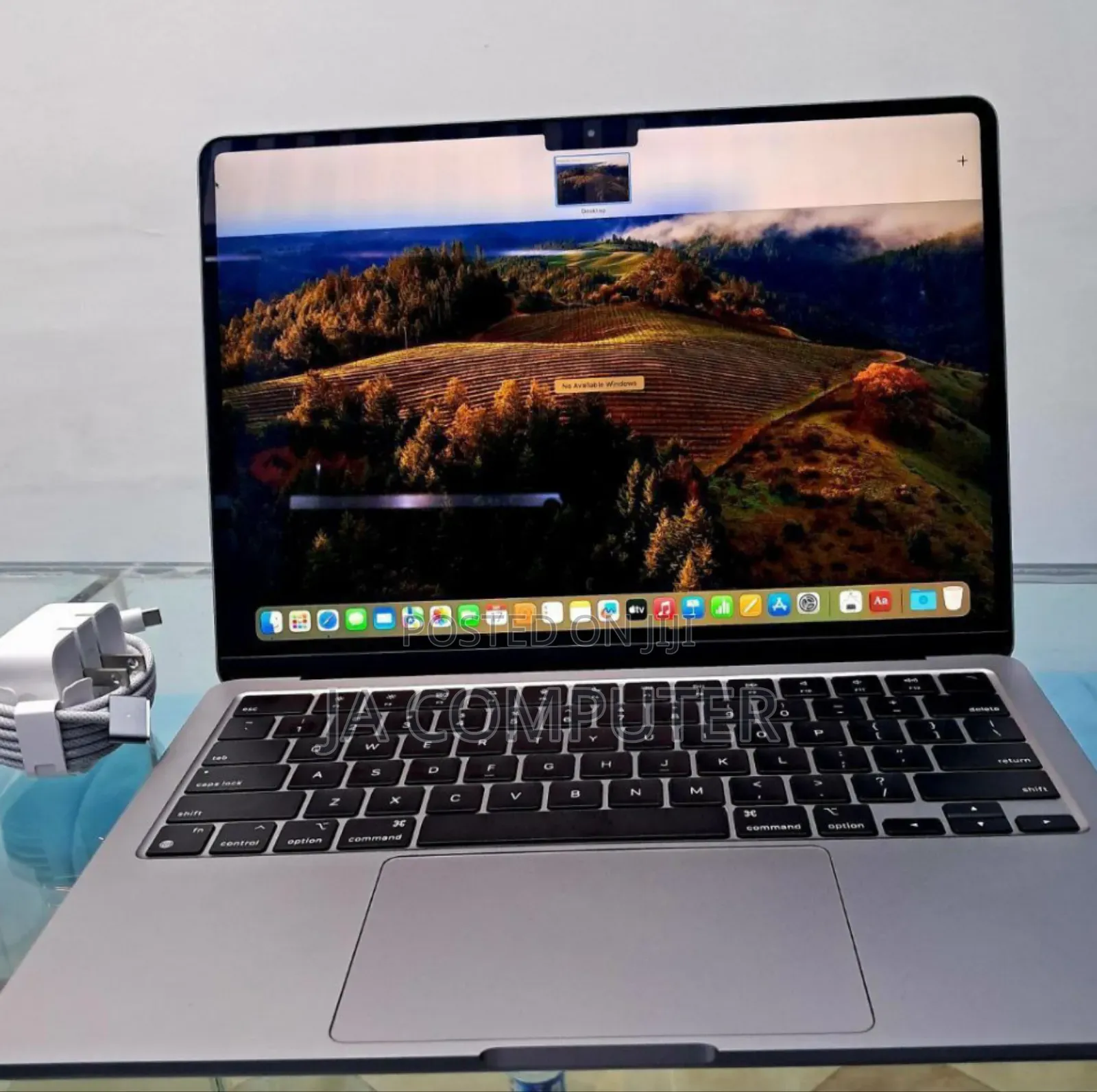 New Laptop Apple MacBook Air 2024 M3 13-Inch 16GB Apple M3 SSD 512GB