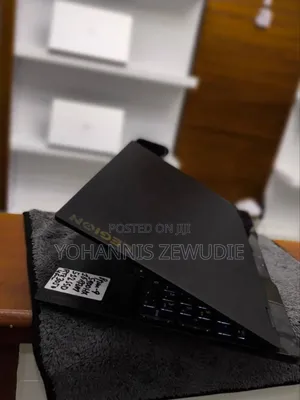 New Laptop Lenovo Legion 5 16GB AMD Ryzen 9 SSD 512GB