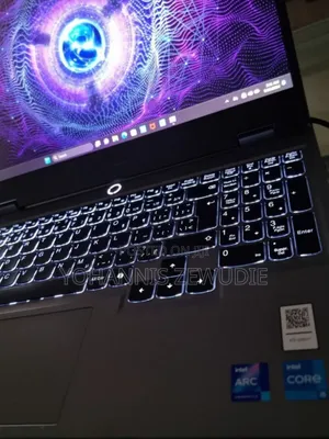 New Laptop Lenovo LOQ 15IRH8 16GB Intel Core I5 SSD 512GB
