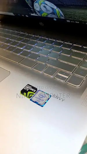 New Laptop HP Envy 14 8GB Intel Core I7 SSD 512GB