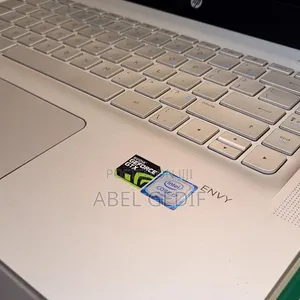 New Laptop HP Envy 14 8GB Intel Core I7 SSD 512GB