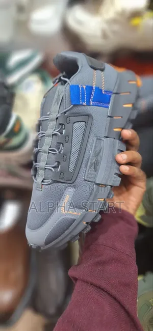 Reebok Sneakers Good Quality Shoes for You