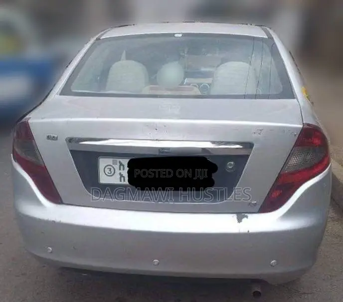 JAC J3 1.3 Sedan FWD 2010 Silver