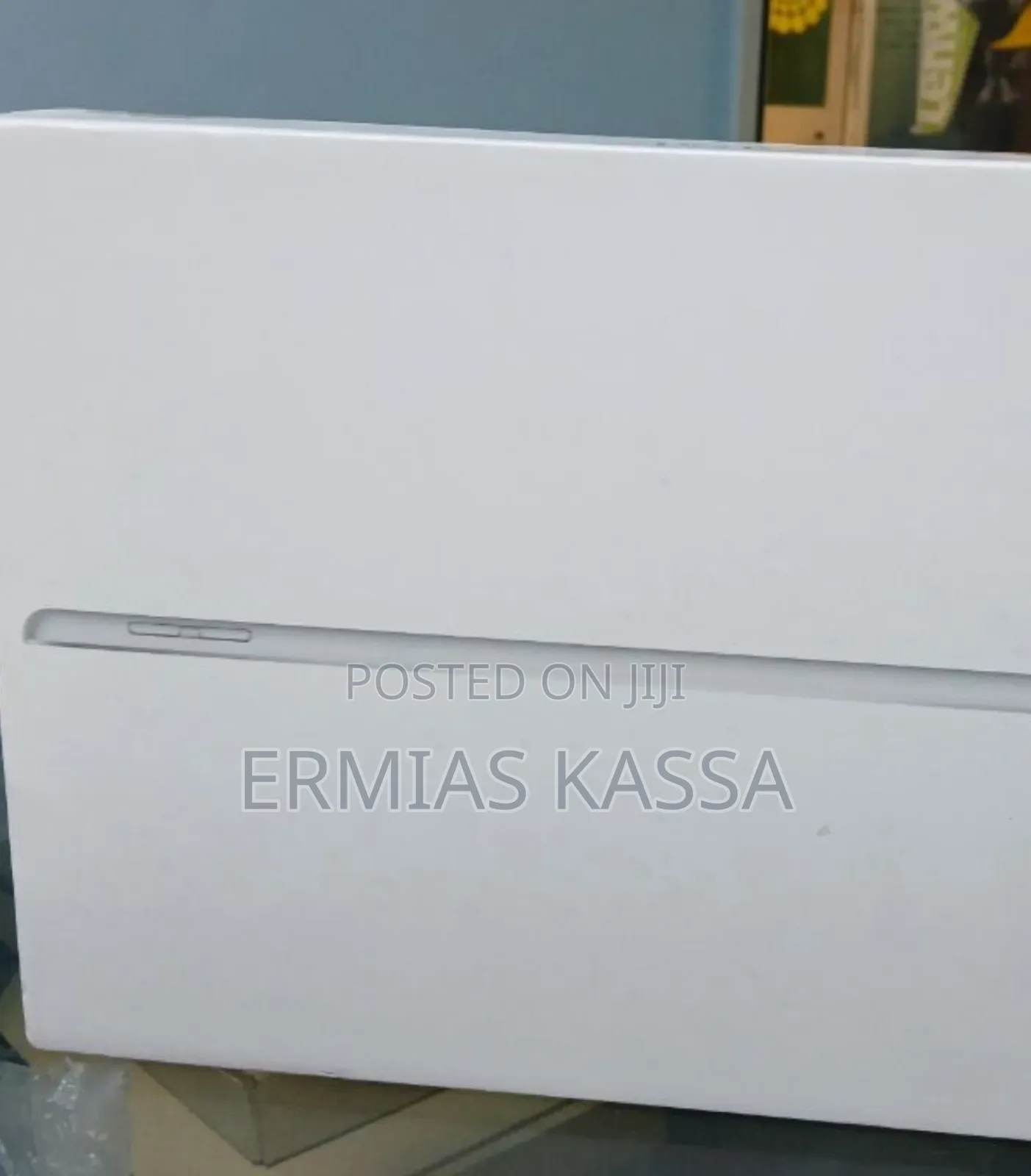 New Apple iPad 10.2 (2019) 128 GB Silver