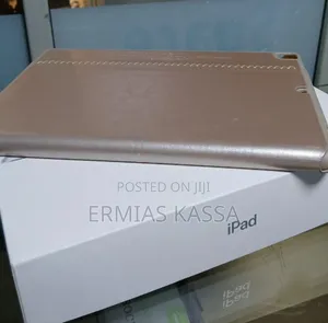 New Apple iPad 10.2 (2019) 128 GB Silver