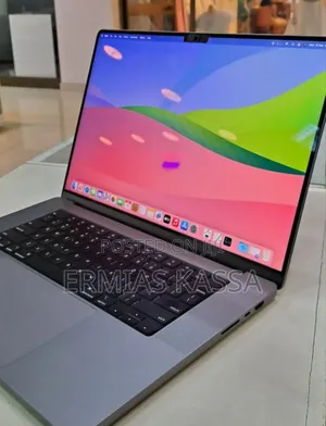 New Apple MacBook Pro 2023 M2 Pro 16-Inch 32GB Apple M2 SSD 512GB