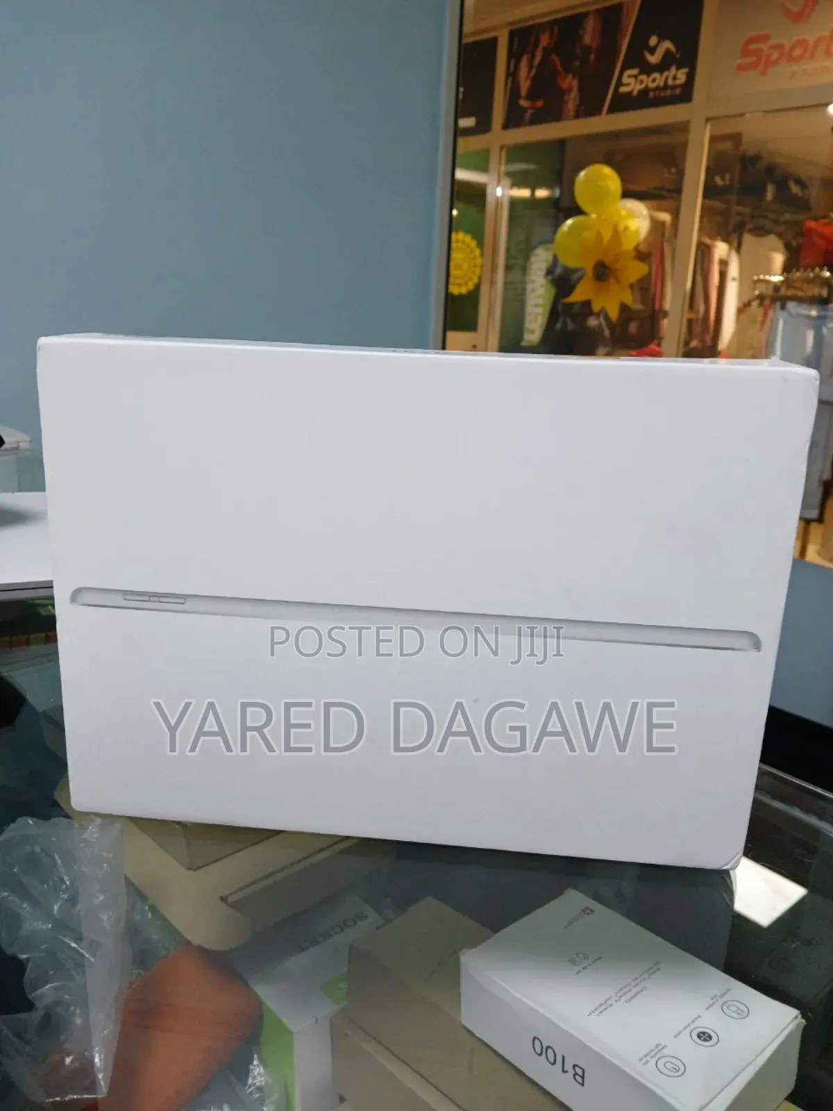 New Apple iPad 10.2 (2019) 128 GB Silver