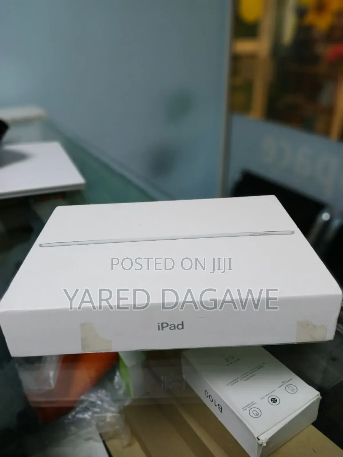 New Apple iPad 10.2 (2019) 128 GB Silver