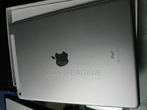 New Apple iPad 10.2 (2019) 128 GB Silver