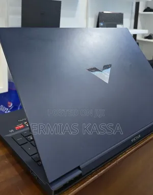 New Laptop HP Victus 15 8GB AMD Ryzen 5 SSD 512GB