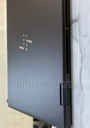New Laptop HP Envy X360 16GB AMD Ryzen 7 SSD 512GB