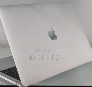 New Laptop Apple MacBook Air 2019 16GB Intel Core I5 SSD 256GB