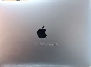 New Laptop Apple MacBook Pro 2018 8GB Intel Core I5 SSD 512GB