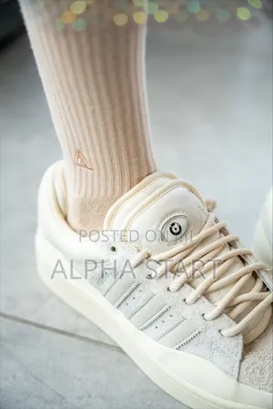 Adidas Bad Bunny Sneaker