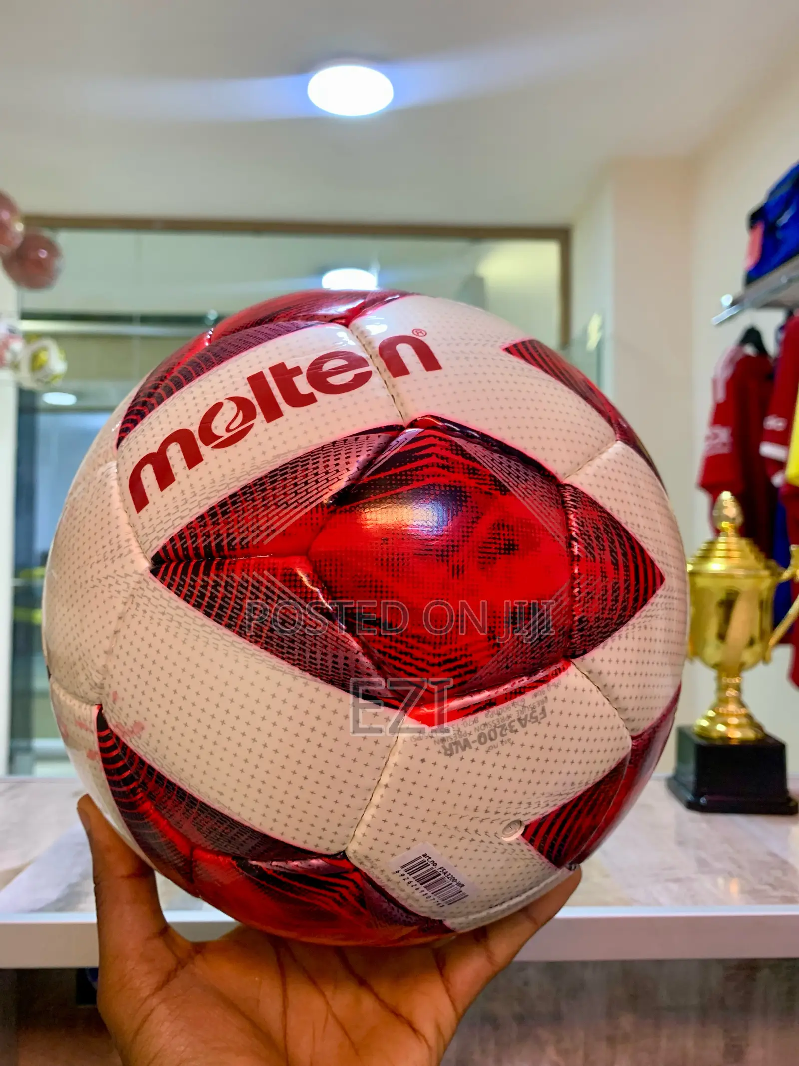 Molten 3200 Tubeless Red