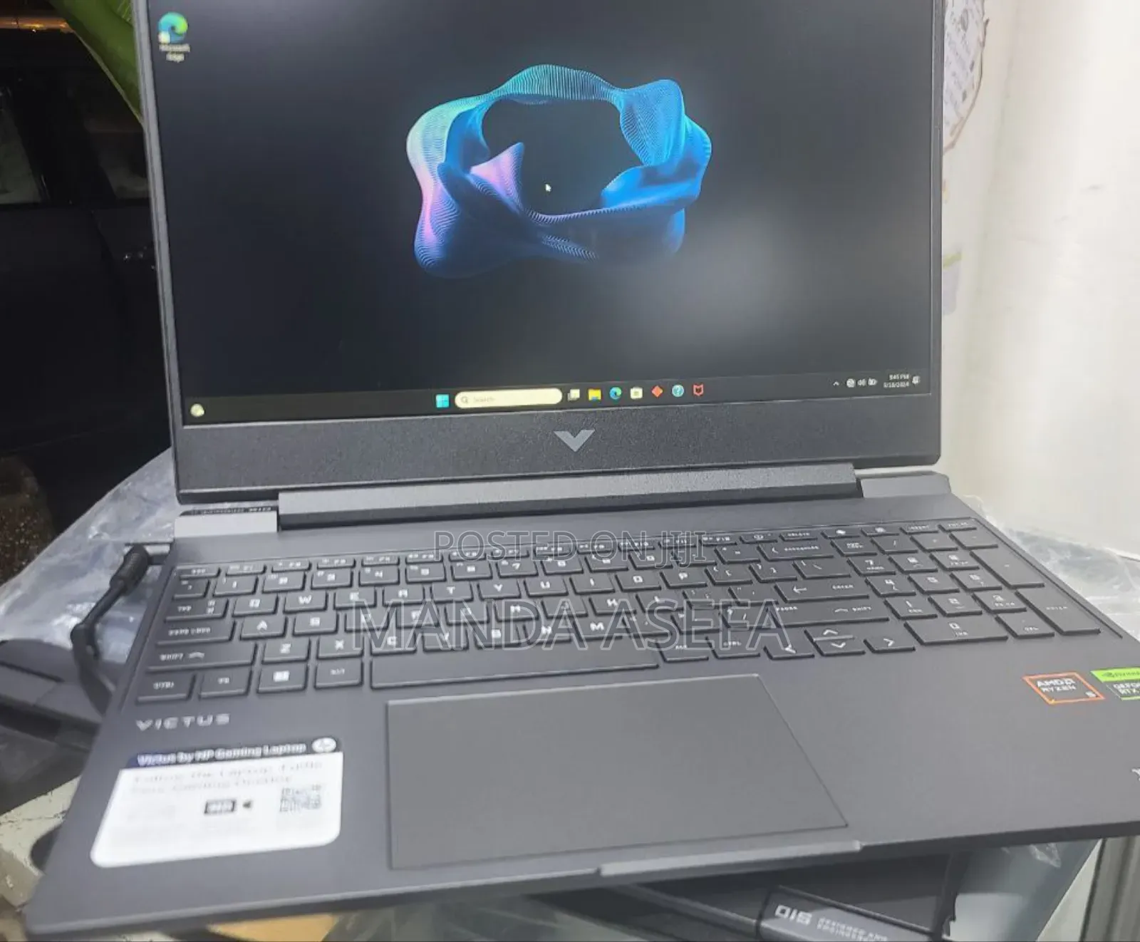 New Laptop HP Victus 15 8GB AMD Ryzen 5 SSD 512GB