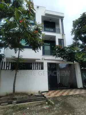 7bdrm House in Bole Bulbula, G+2 for sale