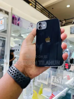 Apple iPhone 12 64 GB Black