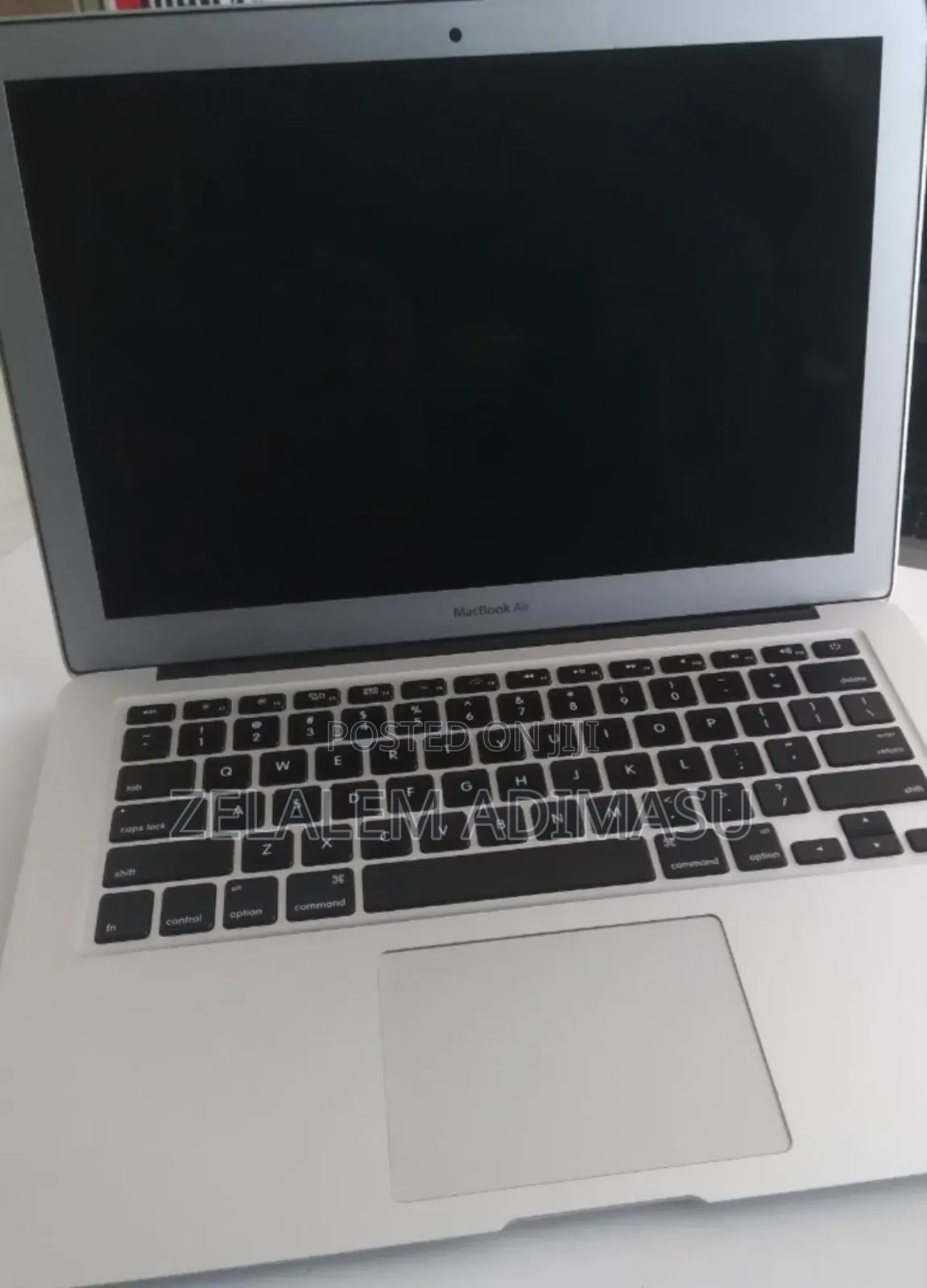 New Laptop Apple MacBook Air 2014 4GB Intel Core I5 SSD 128GB
